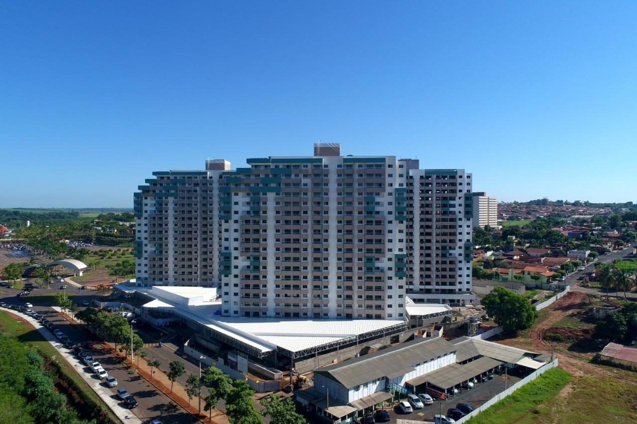 Apartamento Olimpia Resort エクステリア 写真